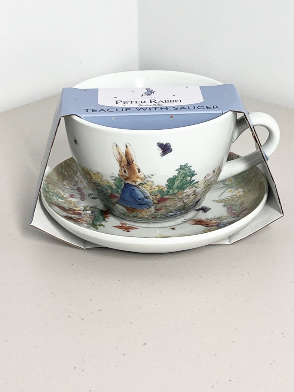 NEW Beatrix Potter The World of Peter Rabbit Oversized Teacup With Saucer